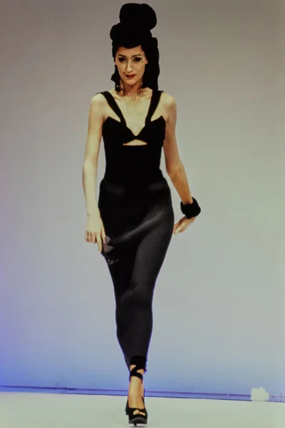 Look 17
